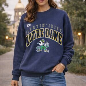 Pro Layer VTG SZ L Fighting Irish Notre Dame Made In The USA Navy Sweatshirt